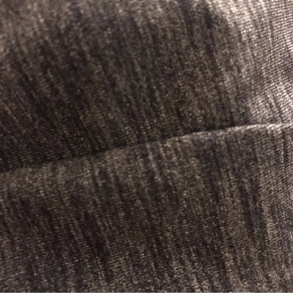 𝅺BLUE Amari women’s size small sweatshirt/ hoodie/ pullover. - Picture 5 of 6